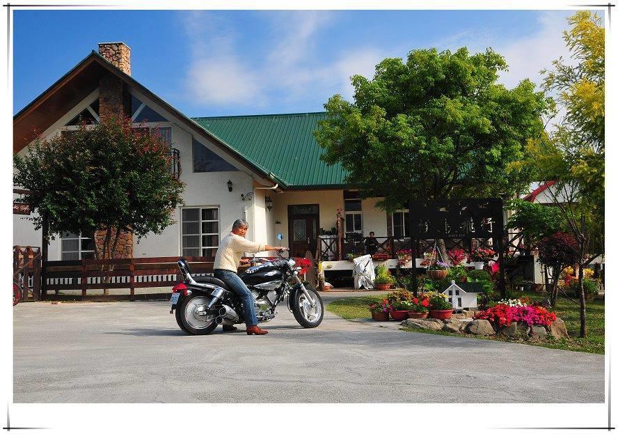 Hou Niao Fei Xing B&B Taiping  Zimmer foto
